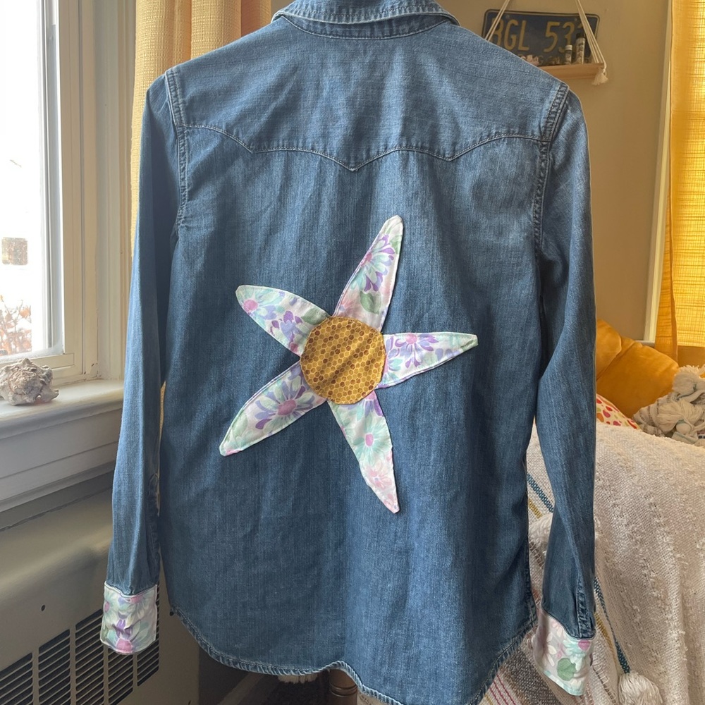 Chaps Flower Patchwork Pearl Snap Button Down - image 8